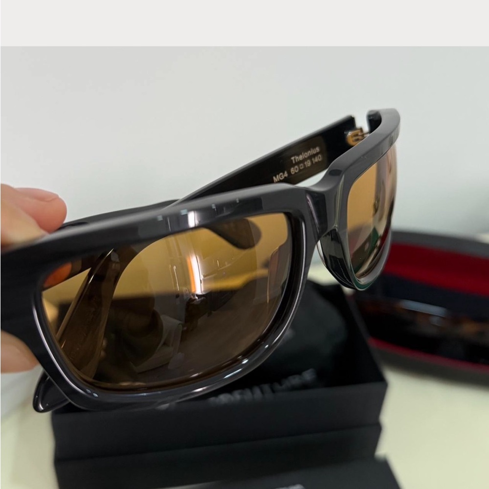 RETROSUPERFUTURE SUNGLASSES - Picture 3 of 4